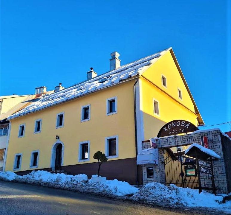 Sobe "Ela" Panzió Fužine Kültér fotó