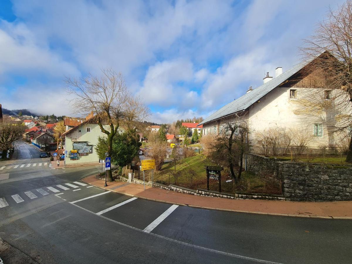 Sobe "Ela" Panzió Fužine Kültér fotó